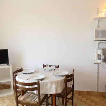 Cosy Avec Balcons, A 250m De La - 4 Couchages, 2 Etoiles, - Fr-1-229c-17 شقة *